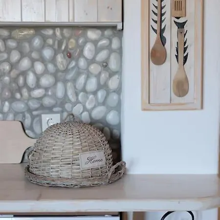 Apartment Pebbles With Private Roof Garden *