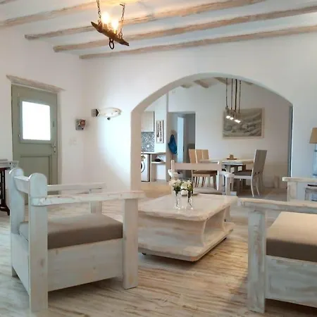 Apartment Pebbles With Private Roof Garden Aliki (Paros)